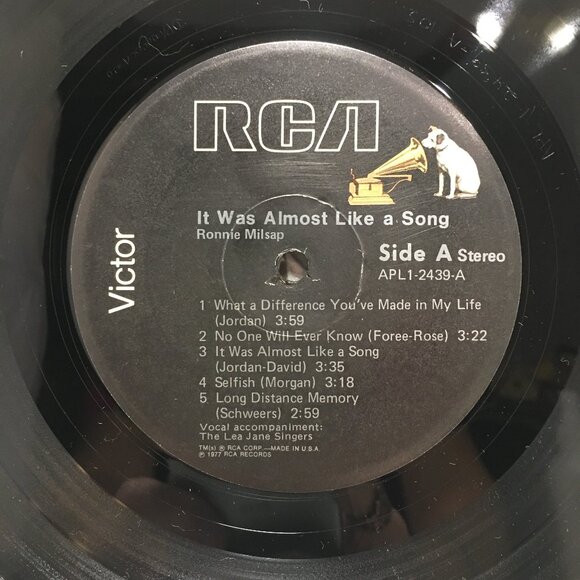 Ronnie Milsap It Was Almost Like A Song Vinyl LP Record VTG 77 RCA Country GenX - Picture 5 of 7